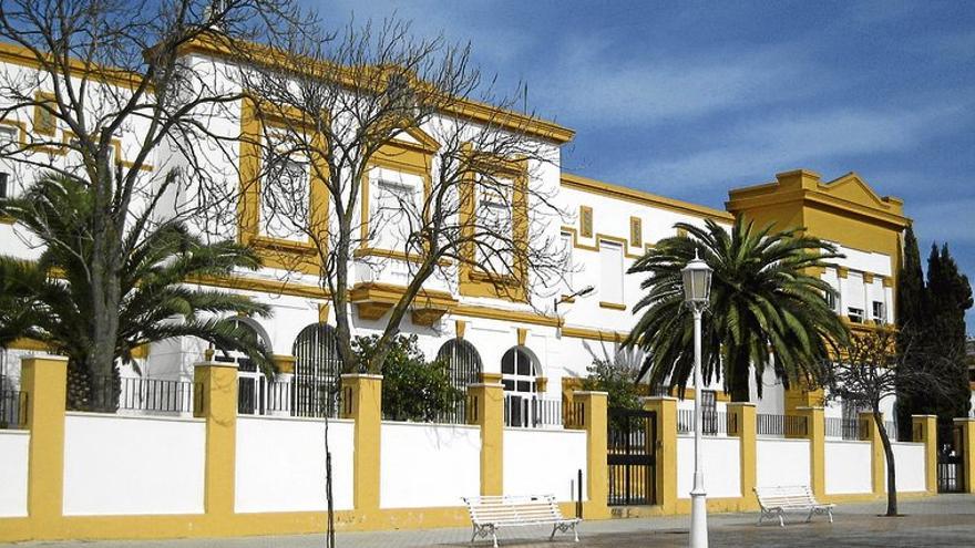 Denuncian deficiencias en el comedor del Antonio Machado de Almendralejo