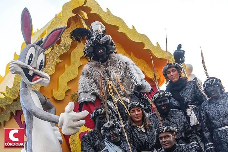 La lluvia y el viento suspenden la cabalgata de los Reyes Magos.