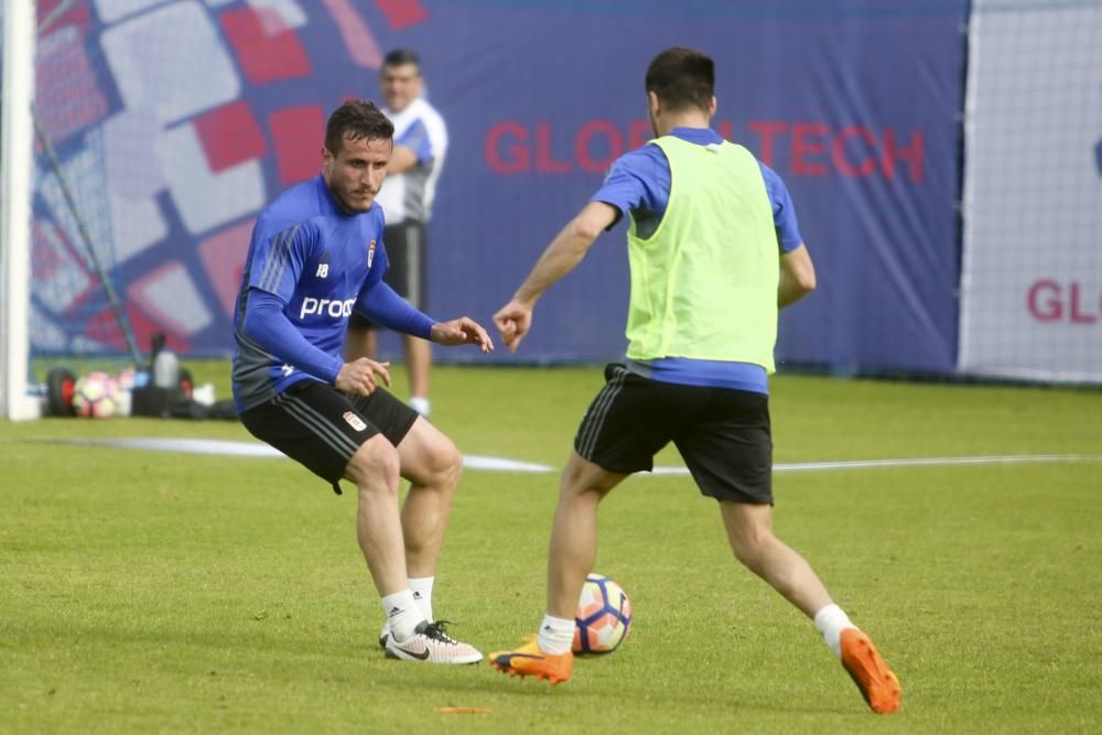 Entrenamiento del Real Oviedo en el Requexón, 02/05/2017