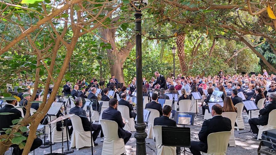 La Banda Municipal de Música de Málaga, en el Jardín Botánico Histórico La Concepción