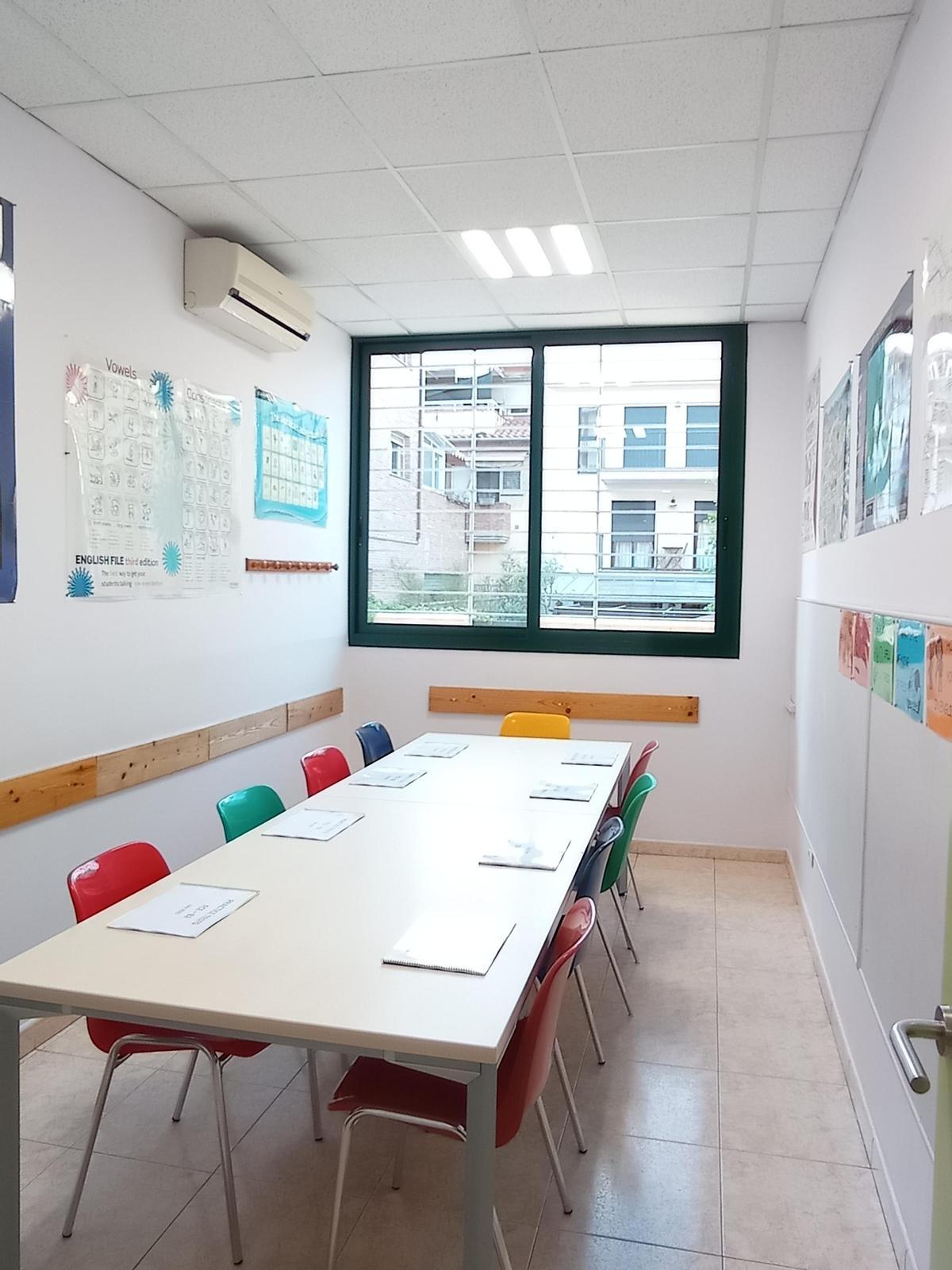 Un aspecte de les aules i les instal·lacions del centre.