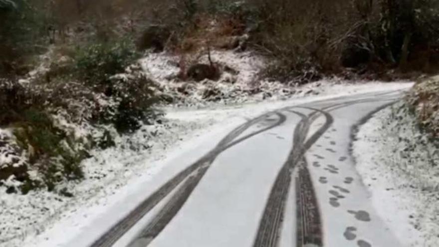 Tiempo en Galicia | La nieve cubre el Monte Faro en Rodeiro