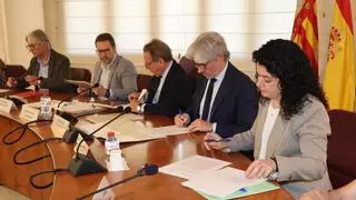 Los sindicatos de la cerámica se unen con la patronal y la Generalitat ante la amenaza de la Unión Europea