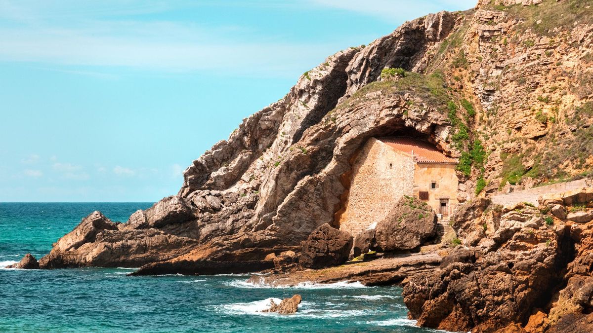 El pueblo cántabro que soñó con tener un Papa: un desconocido para el turismo y uno de los más bonitos de la comunidad