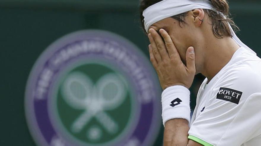 Ferrer frena dos semanas para preparar Wimbledon