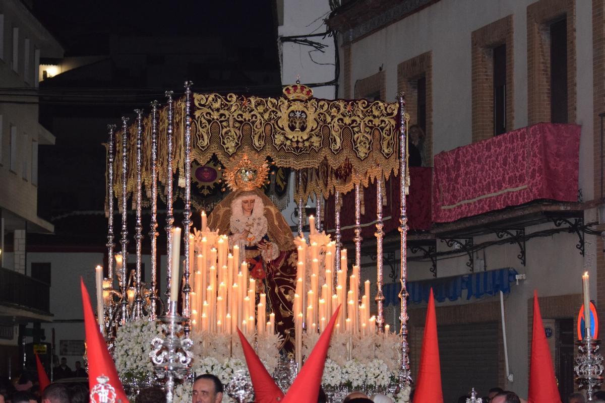 La Virgen de la Amargura de Constantina, en su paso de palio.