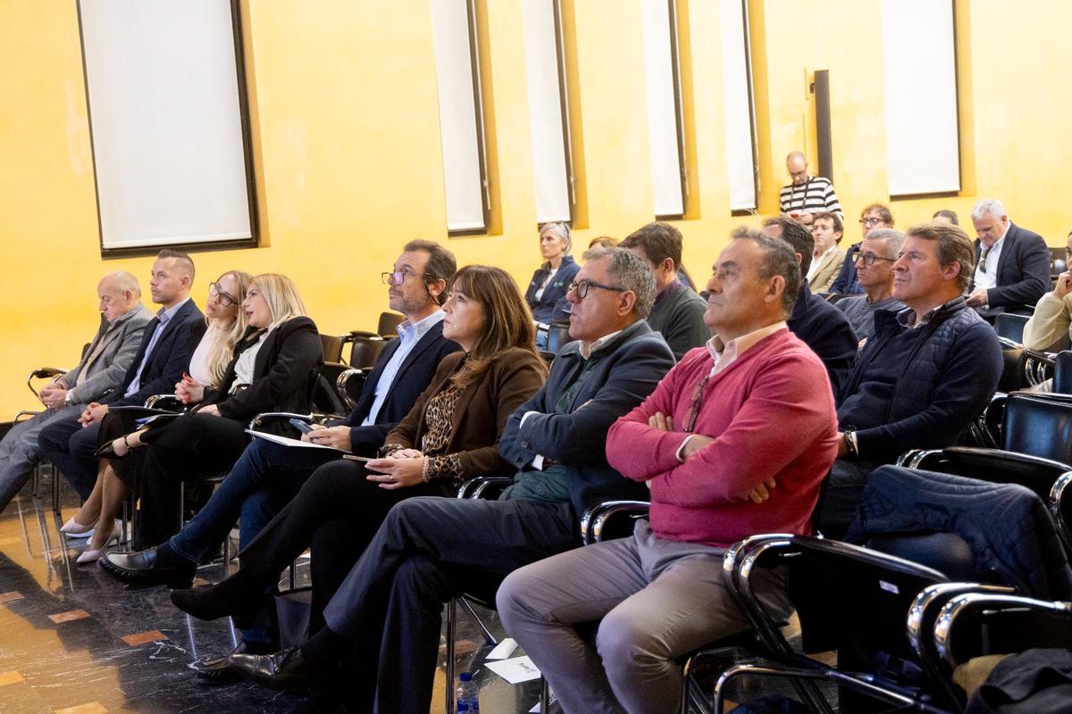 Las Jornadas Técnicas del Consorcio Terra “RAEE. Conecta el valor, desconecta el residuo”, congregó a numerosas autoridades y expertos en la materia.