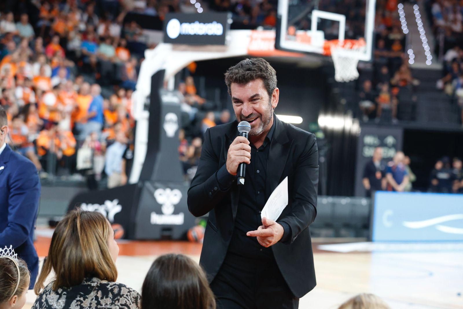 Mucha emoción en la inauguración del Roig Arena