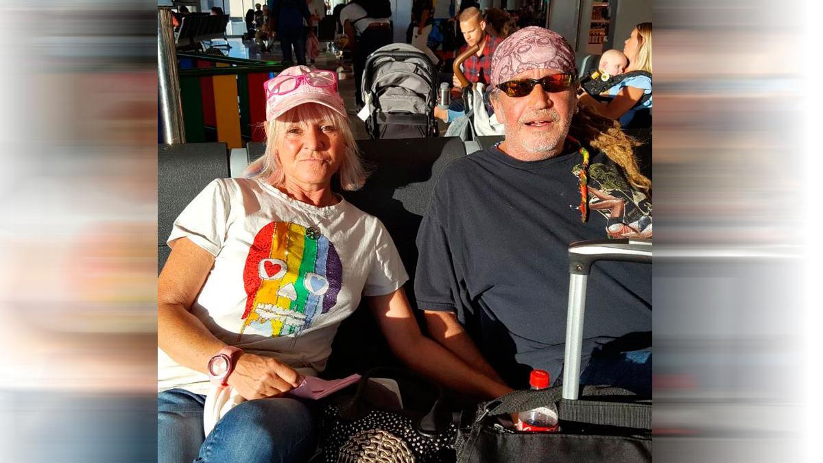 Auswanderin Kathrin Mermi-Schmelz und Thommy Schmelz auf dem Weg nach Deutschland.