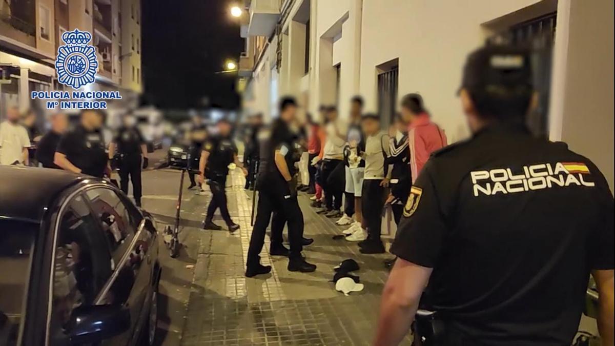 Operación policial en Zaragoza contra las bandas latinas.