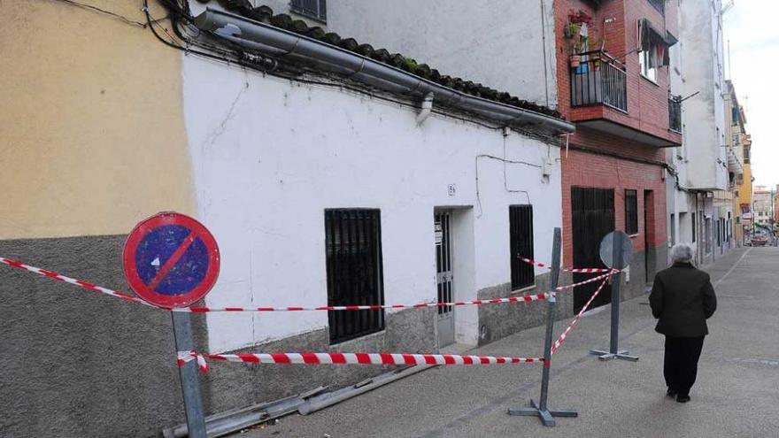 El Ayuntamiento de Plasencia cierra los paseos del río y dos parques