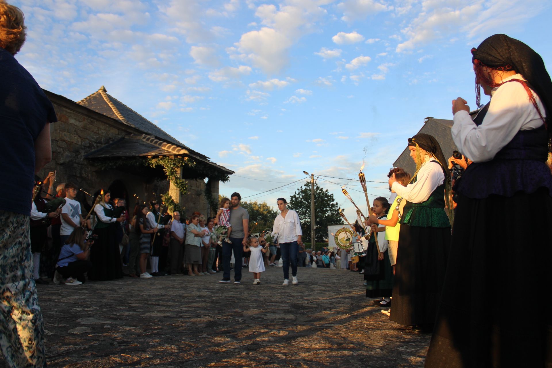 Ofrenda a la Virgen de la Encarnación en Palacios de Sanabria