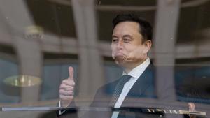 Elon Musk, dentro del tribunal federal de Oakland (EEUU) en el que se celebra su juicio contra Sam Altman y OpenAI.