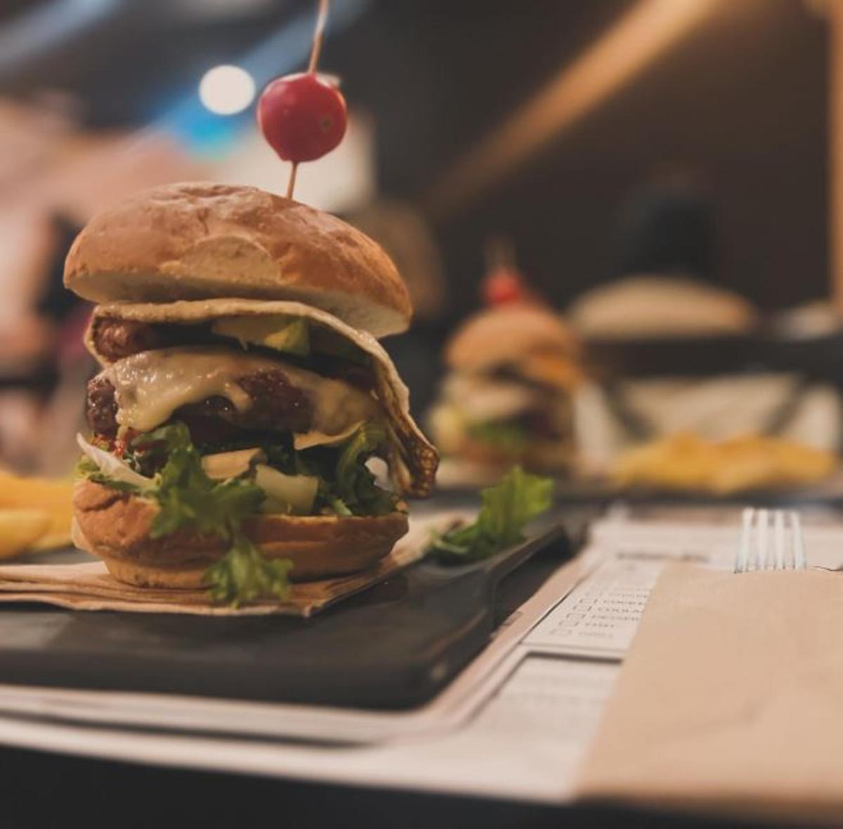 Braseria El Teu Lloc ofereix plats casolans elaborats amb dedicació i un toc personal.