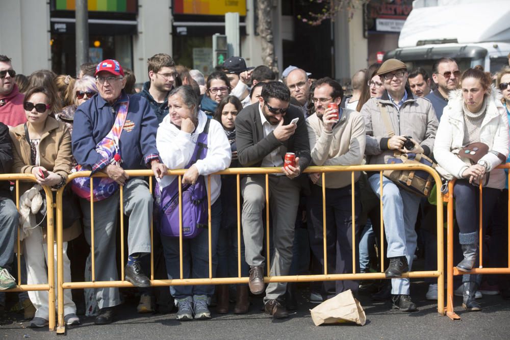 Búscate en la mascletà del 15 de marzo