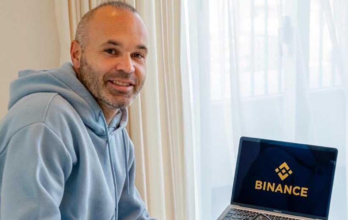 Iniesta, anunciando criptomonedas.