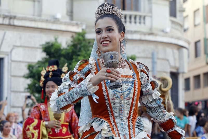 Actos del 9 d'Octubre: Desfile de Moros y Cristianos