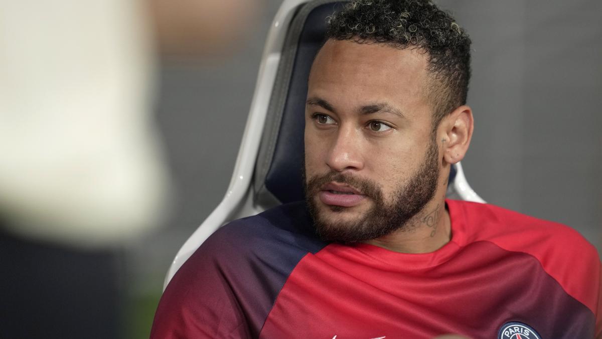 Deco afirma que el fichaje de Neymar era imposible para las condiciones del Barcelona