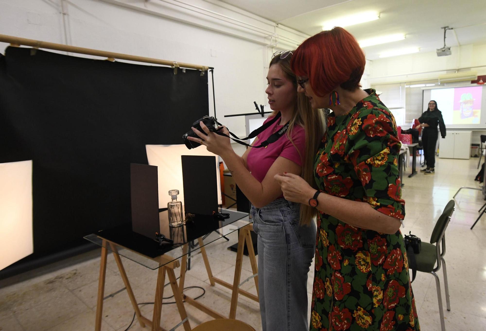 Así lucen las clases de la Escuela Superior de Diseño de la Región en la Facultad de Medicina de la UMU