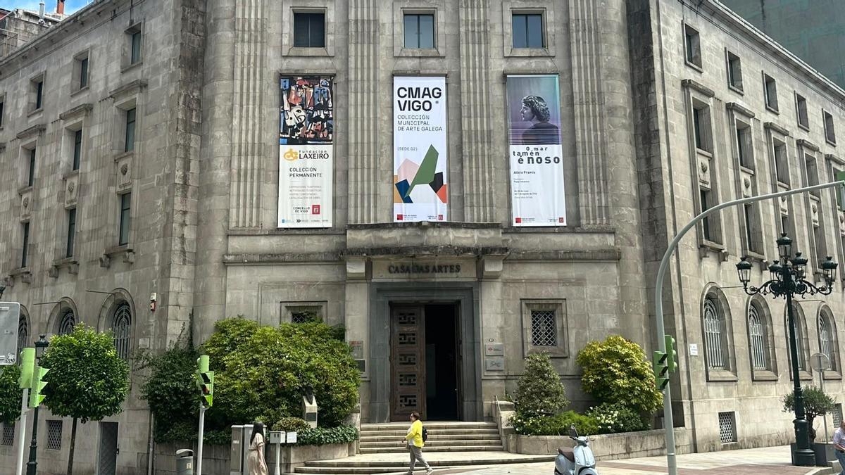Vista exterior de la Casa das Artes de Vigo.