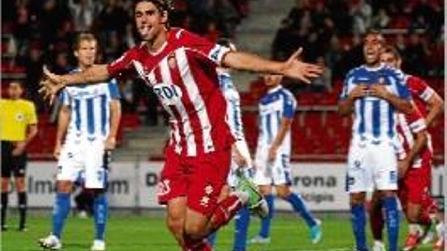 Luso Delgado celebra un dels cinc gols que el Girona va marcar al Recreativo en el partit que els va enfrontar ara fa dos anys.
