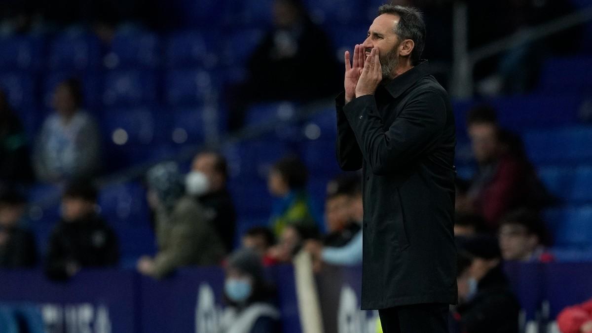 Vicente Moreno durante el duelo ante el Rayo