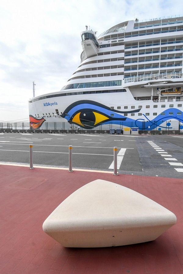 Cruceristas en el muelle Santa Catalina