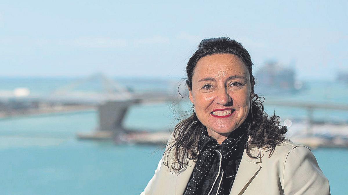 Mercè Conesa, presidenta del Port de Barcelona, fotografiada en su despacho en el WTC