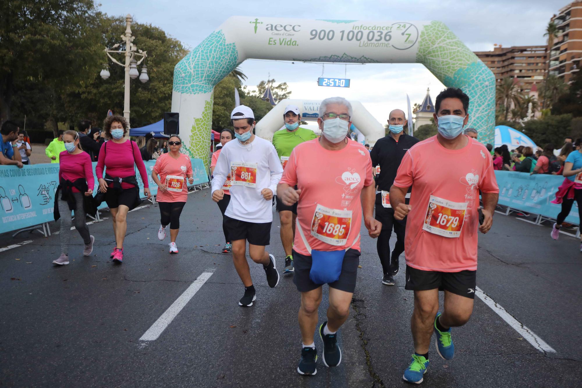 Búscate en la carrera contra el cáncer de València