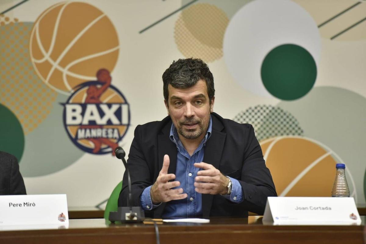 Imatges de la presentació de la refundació de la Fundació del Bàsquet Manresa