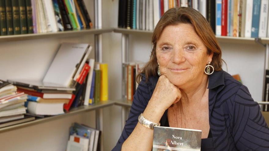 Nora Albert será la moderadora de la charla sobre &#039;Mujeres poetas y la nueva poesía&#039;.