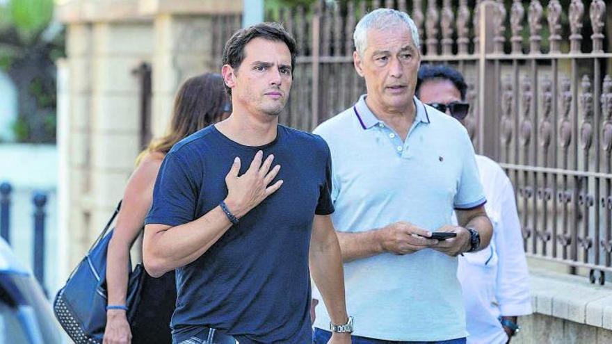 La emotiva carta de Albert Rivera tras la inesperada muerte de su padre