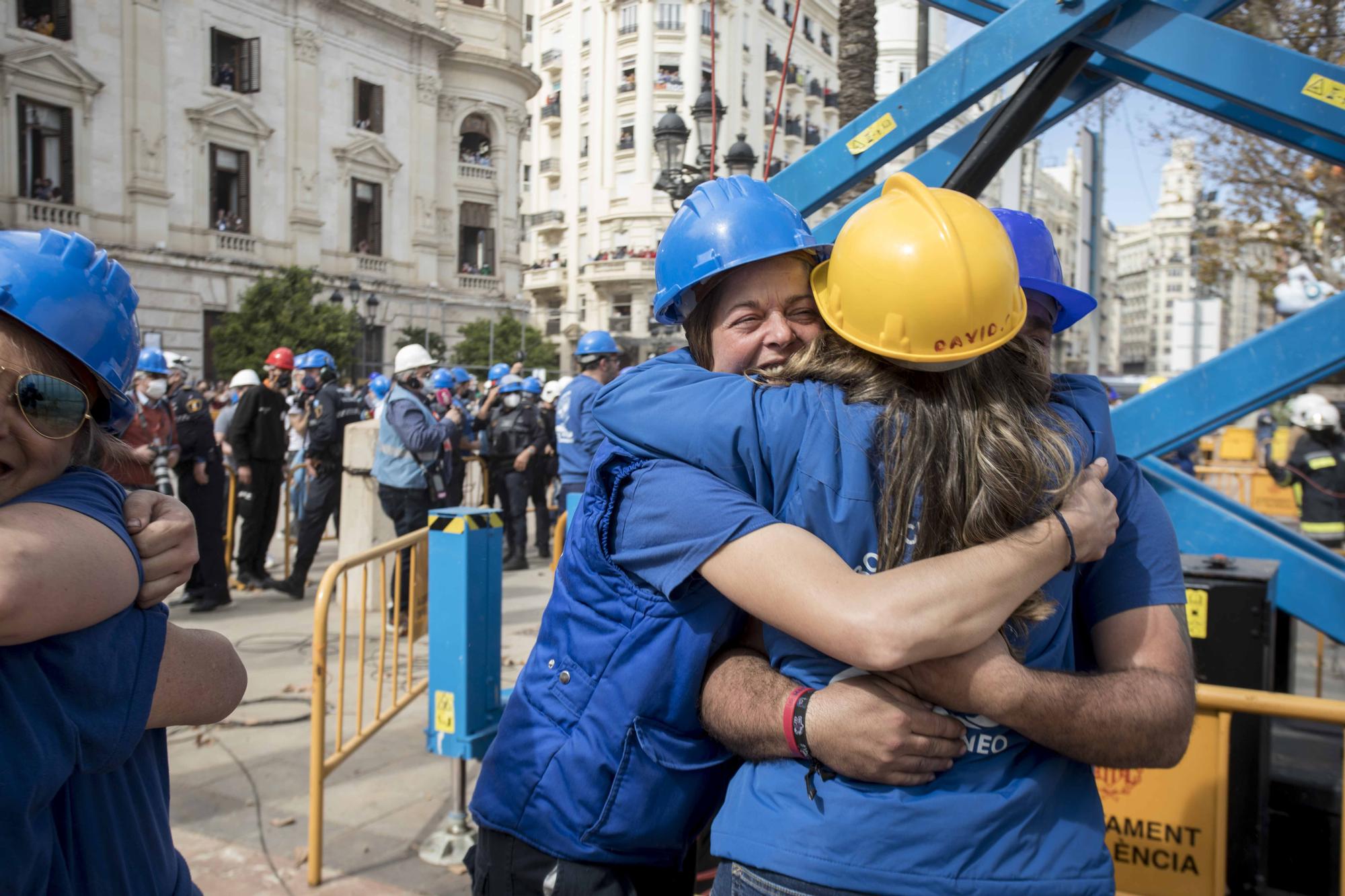 Mascletà del 12 de marzo: ambientazo en la plaza del Ayuntamiento