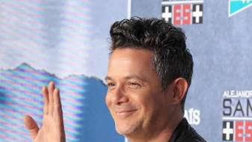 Alejandro Sanz.