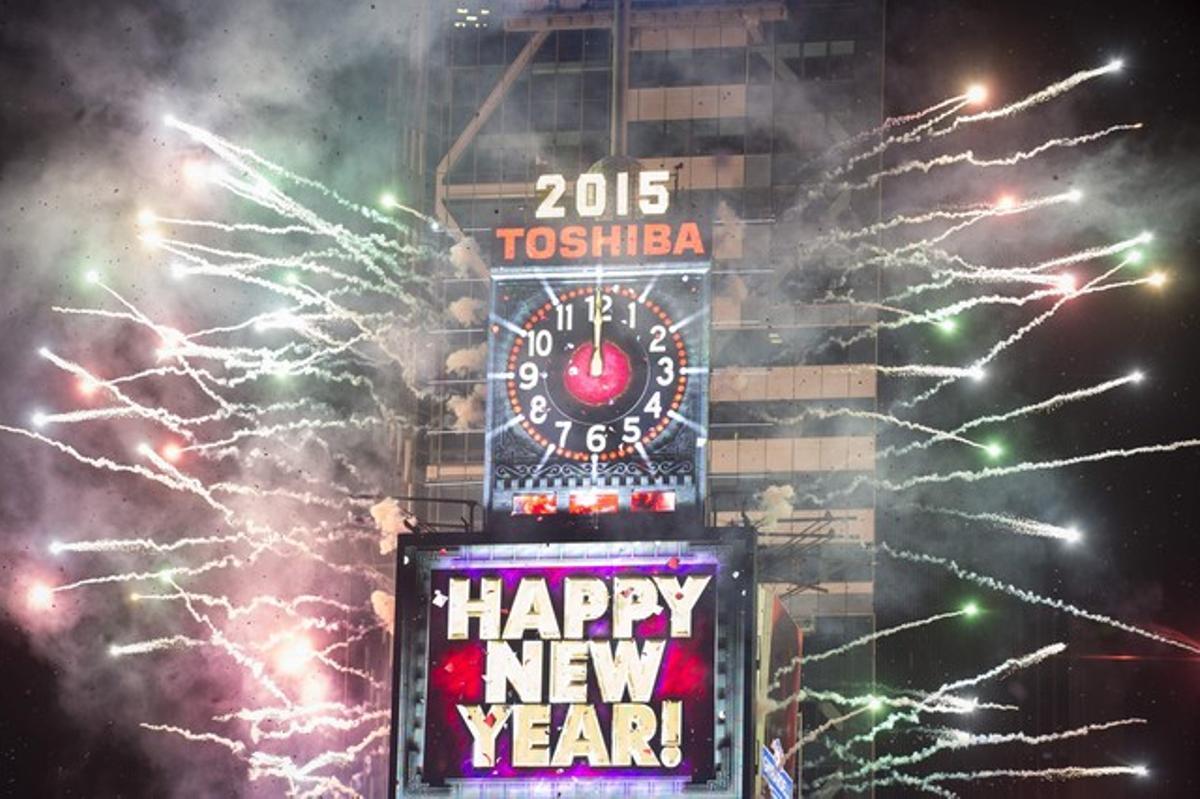 Focs artificials per rebre el 2015 a Times Square, Nova York.