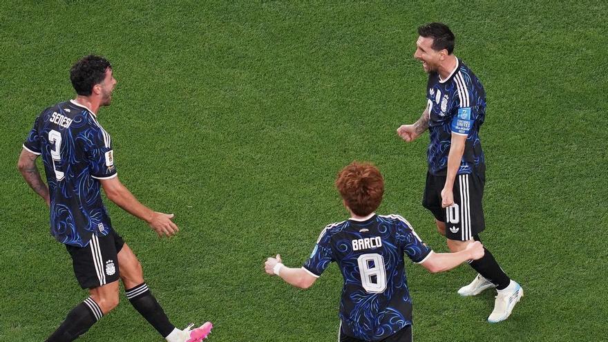 Argentina derrota 3-1 a Jordania, clasifica con puntaje ideal  y Leo Messi anota su sexto gol en el Mundial