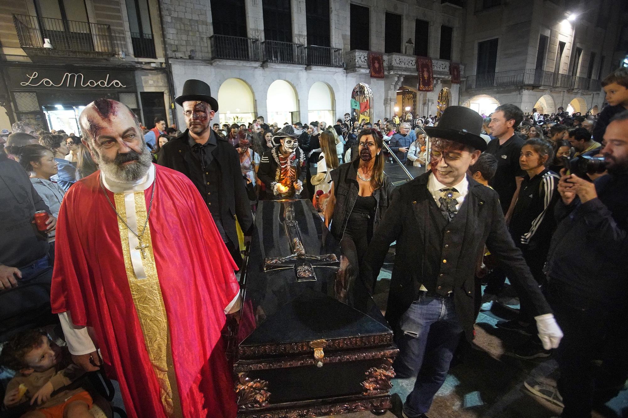 Els zombis envaeixen el Barri Vell en la nit més terrorífica de l’any