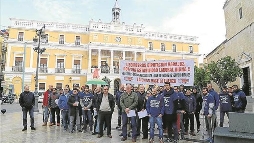 El presidente de la Diputación de Badajoz: «La protesta por la ‘memoria’ la mece el PP»