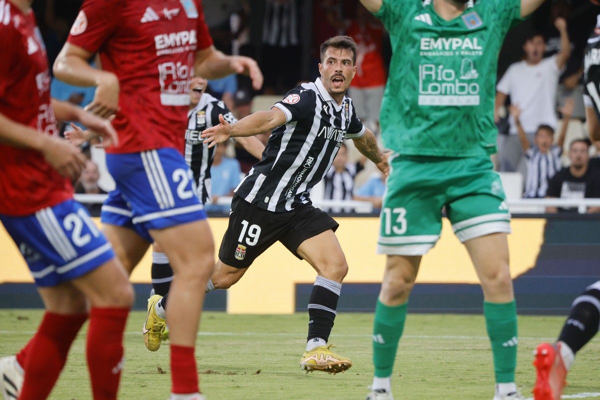 La victoria del FC Cartagena sobre el Tarazona, en imágenes