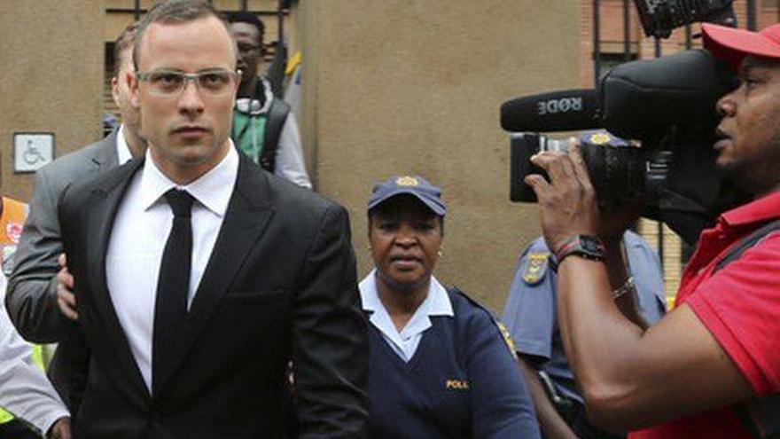 Aplazado hasta el 7 de abril el juicio a Pistorius