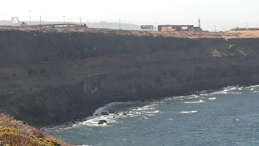 Hallan el cadáver de un hombre en la costa de Teld