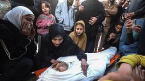 Un bombardeig israelià a Gaza mata 23 persones, inclosos quatre nens i un nadó