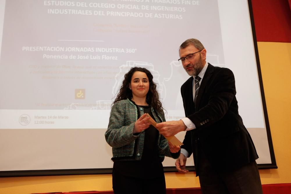 Entrega Premios Fin de Carrera y presentación de la aplicación Dive