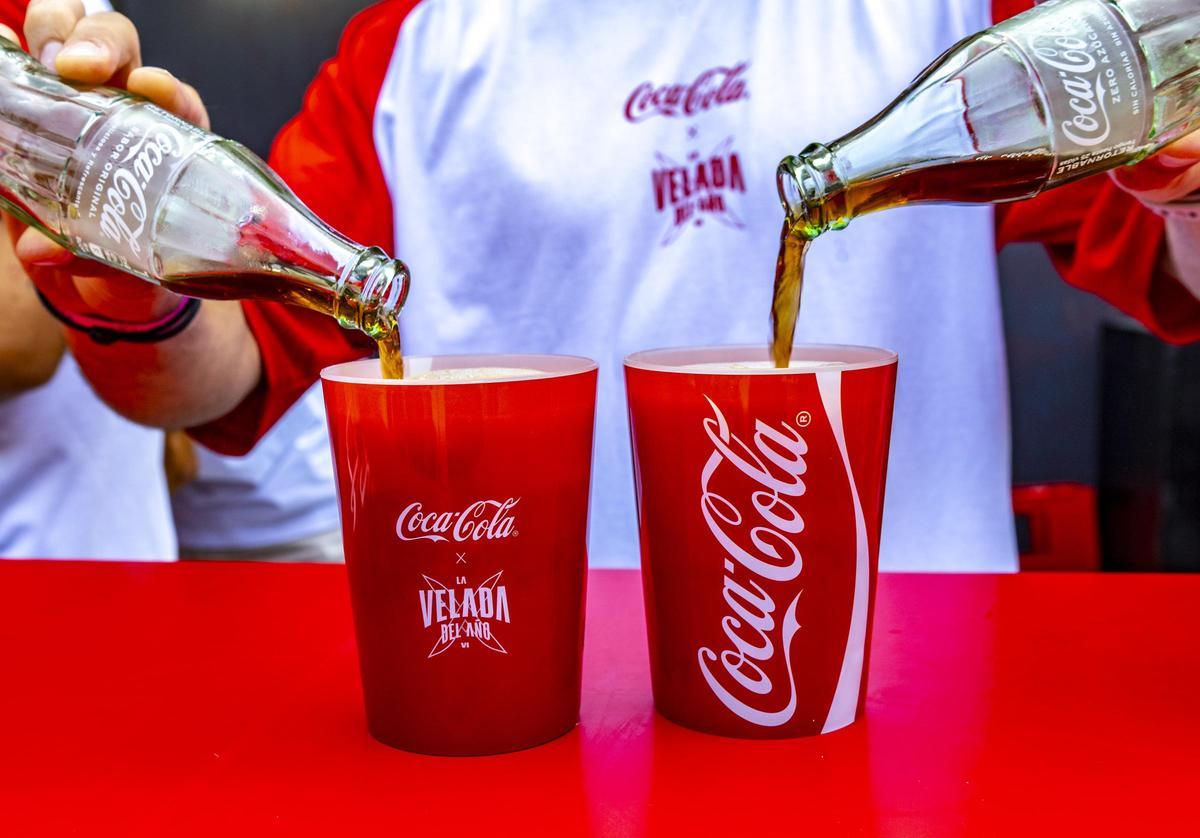 La nueva era de Coca-Cola no se quedó en Las Setas, se extendió hasta La Velada del Año VI.
