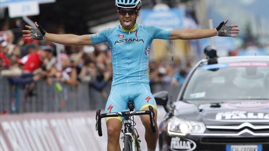 Contador y Landa hacen historia en el Mortirolo