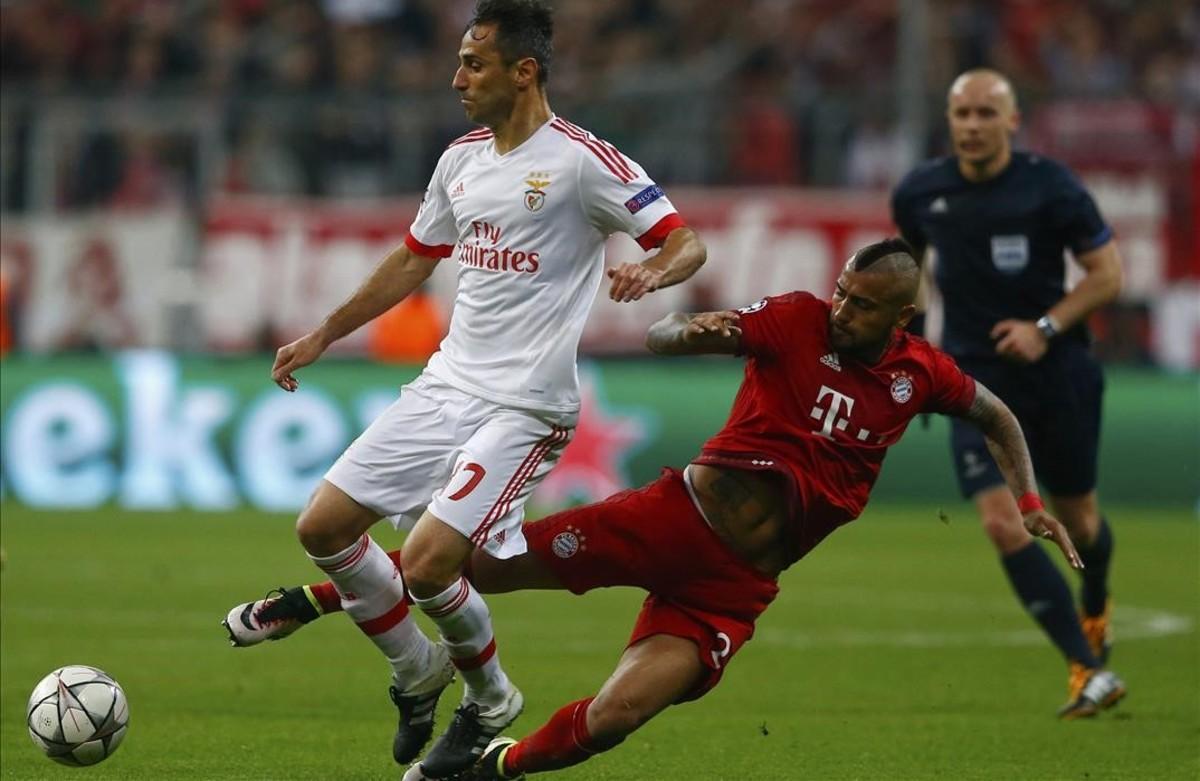 jtio33429173 football soccer   bayern munich v benfica   uefa c160411183120