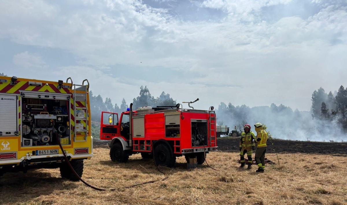Operativos durante la extinción del incendio.