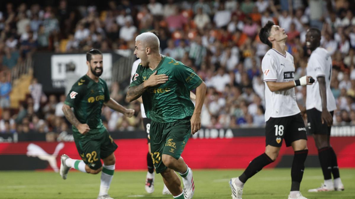 Real Betis Beats Valencia 1-0 Thanks to Late Pablo García Goal in La Liga