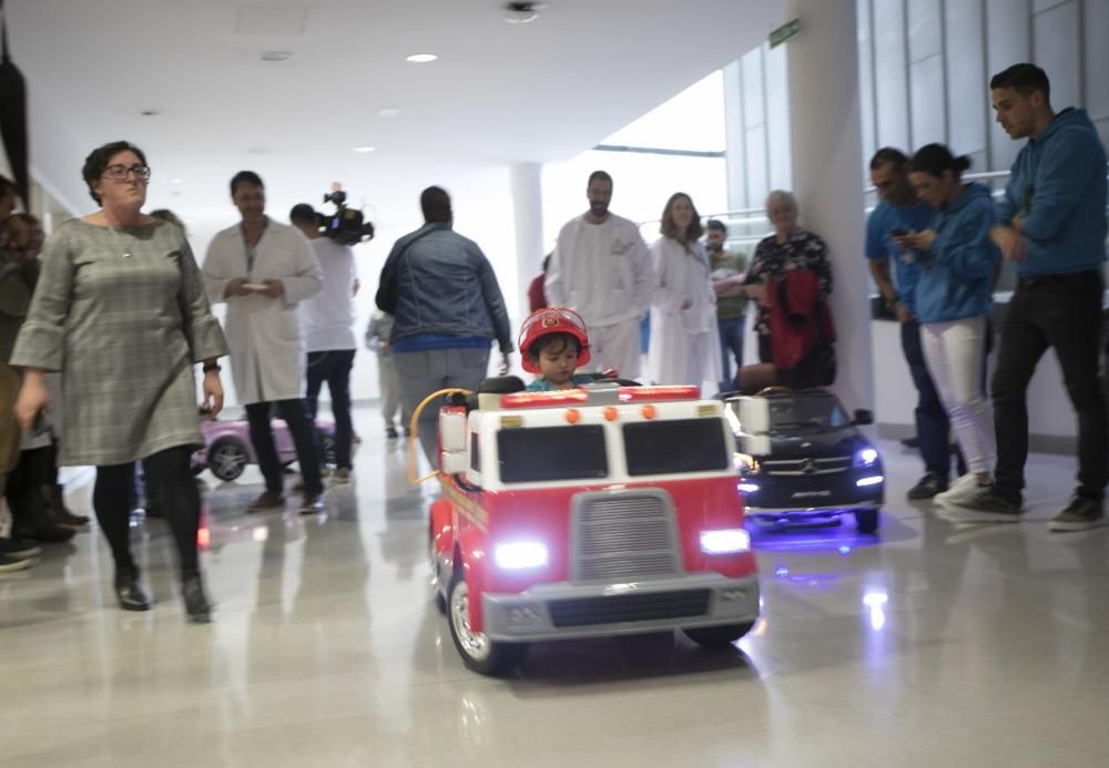 Coches infantiles y ecógrafo en el HUCA