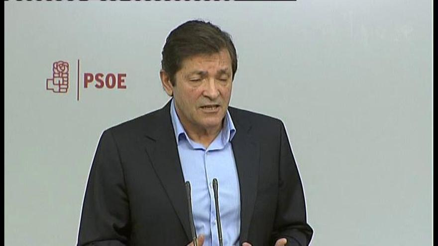 Javier Fernández evita pronunciarse sobre el proyecto de Sánchez para el PSOE